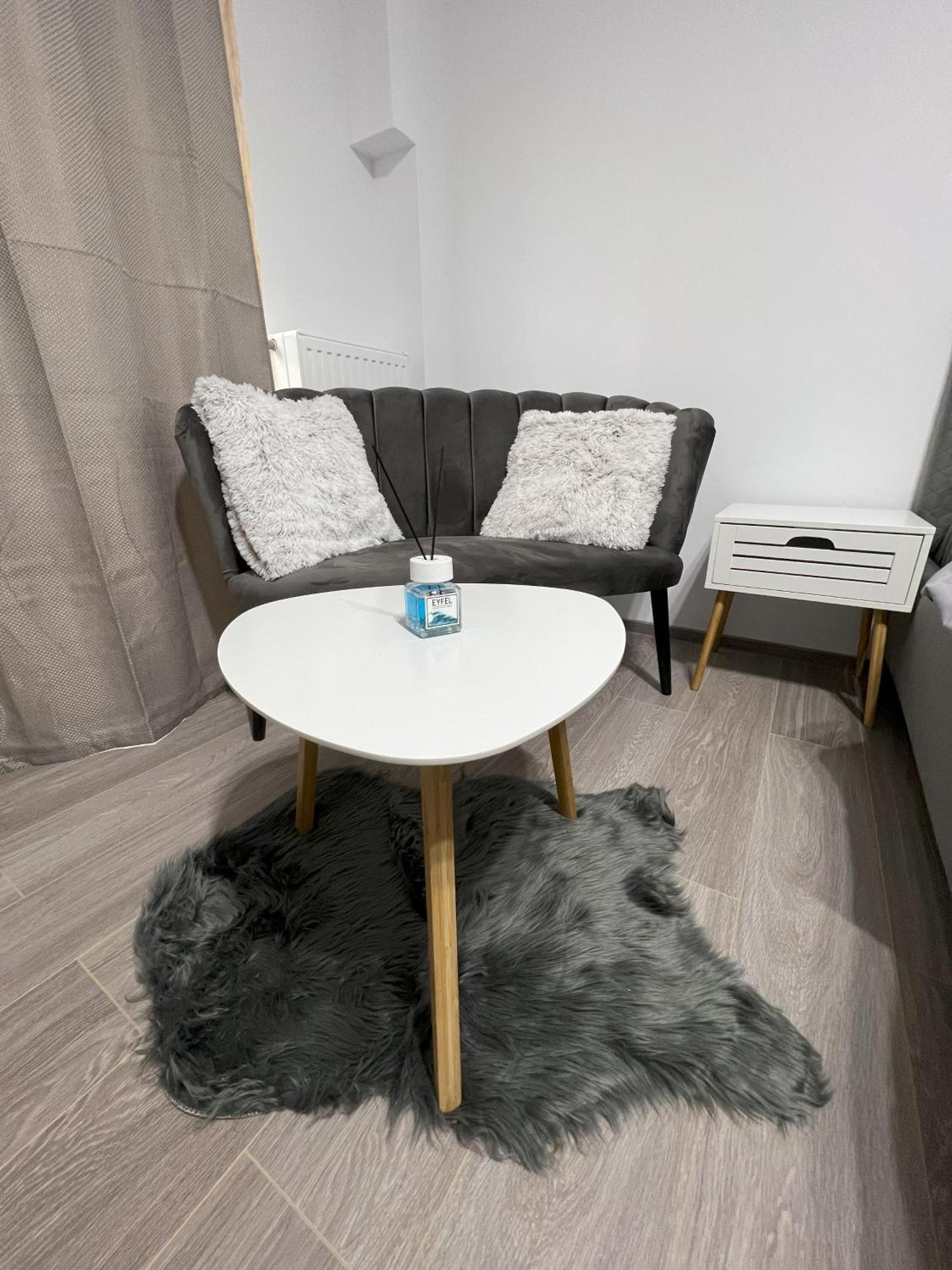 Refined Studio Haven At Exigent Plaza - 08 Бухарест Экстерьер фото