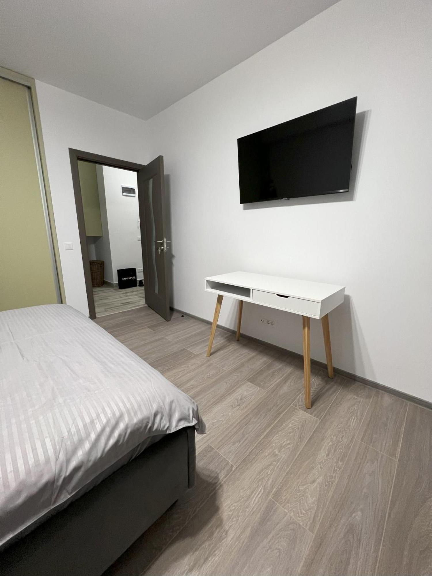 Refined Studio Haven At Exigent Plaza - 08 Бухарест Экстерьер фото
